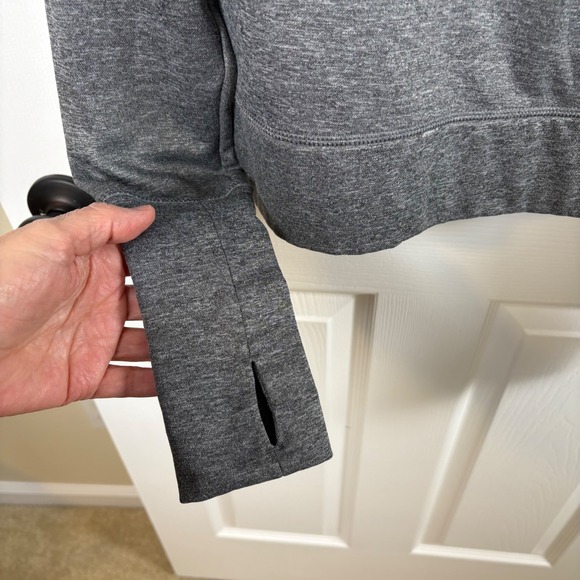 Champion Duo Dry Gray Cropped‎ Hoodie Women's M Funnel Neck Athleisure Sporty - Picture 6 of 9